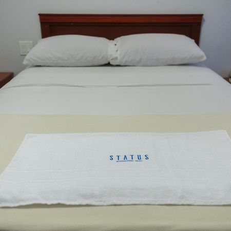 Status Hotel Georgetown Esterno foto