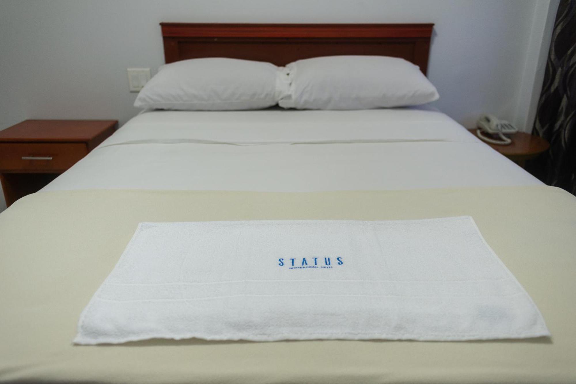 Status Hotel Georgetown Esterno foto