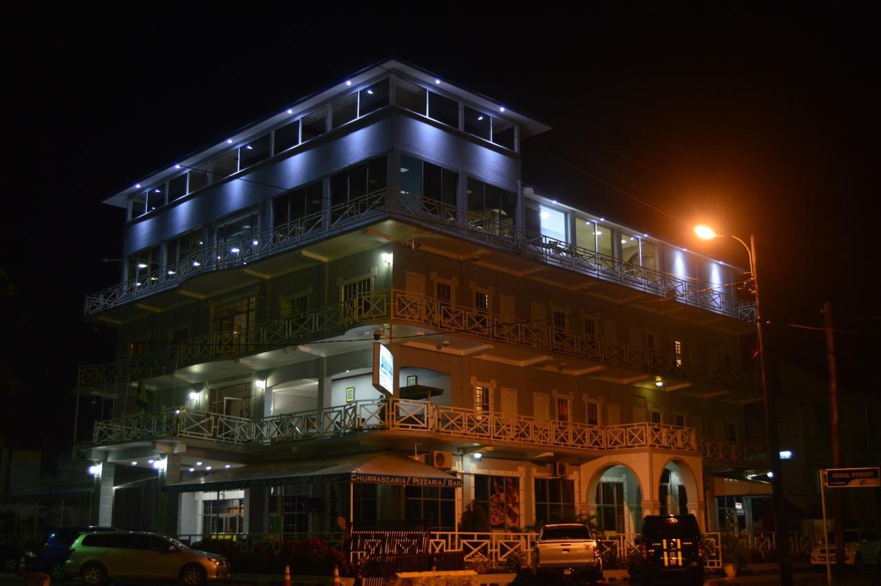 Status Hotel Georgetown Esterno foto